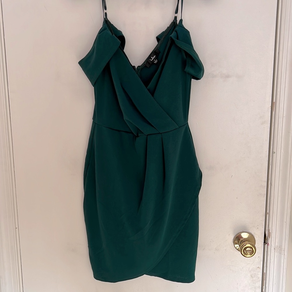 Lulus homecoming dress Size:Small